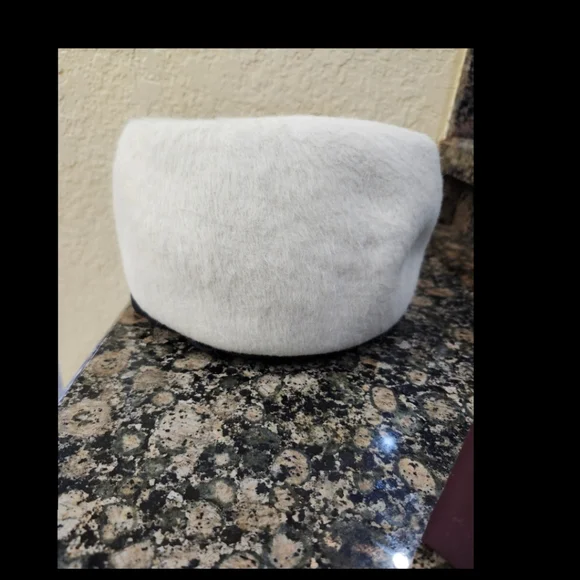 Vintage Pill Box Off White Hat by Don Anderson● - Picture 3 of 7